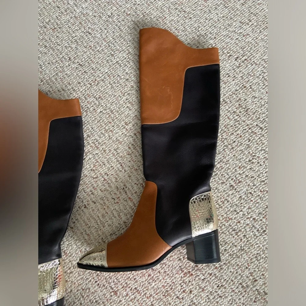 Christian Louboutin women's heeled riding boots size 39_3